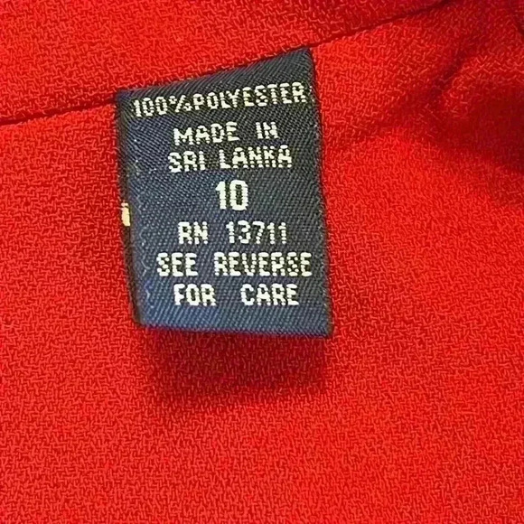 Karen Scott Women’s Long Blazer Size 10 Lined Red 100% Polyester Multi-Use - Picture 6 of 9